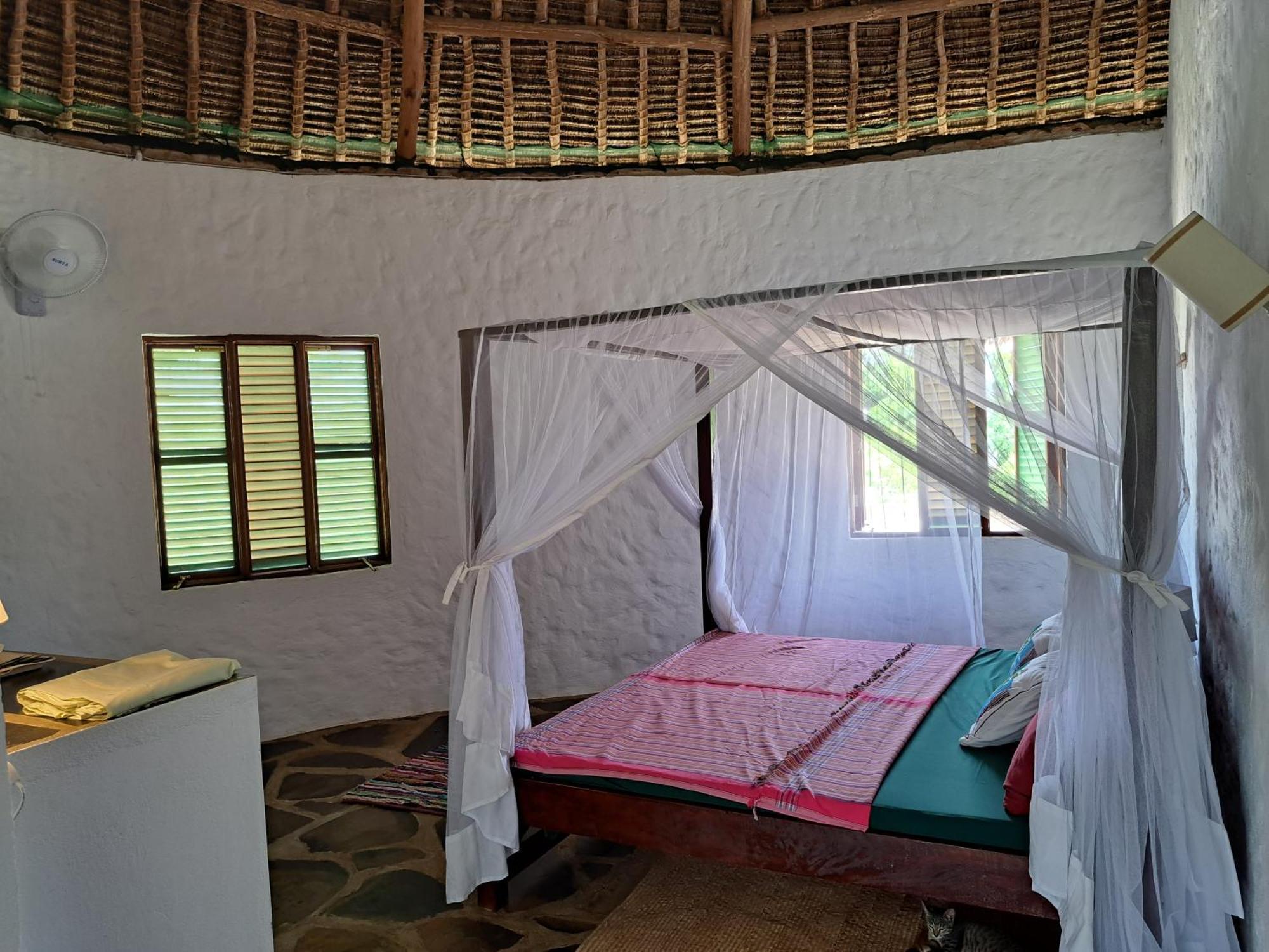 Bed and Breakfast Diani Yoga Barn à Ukunda Extérieur photo