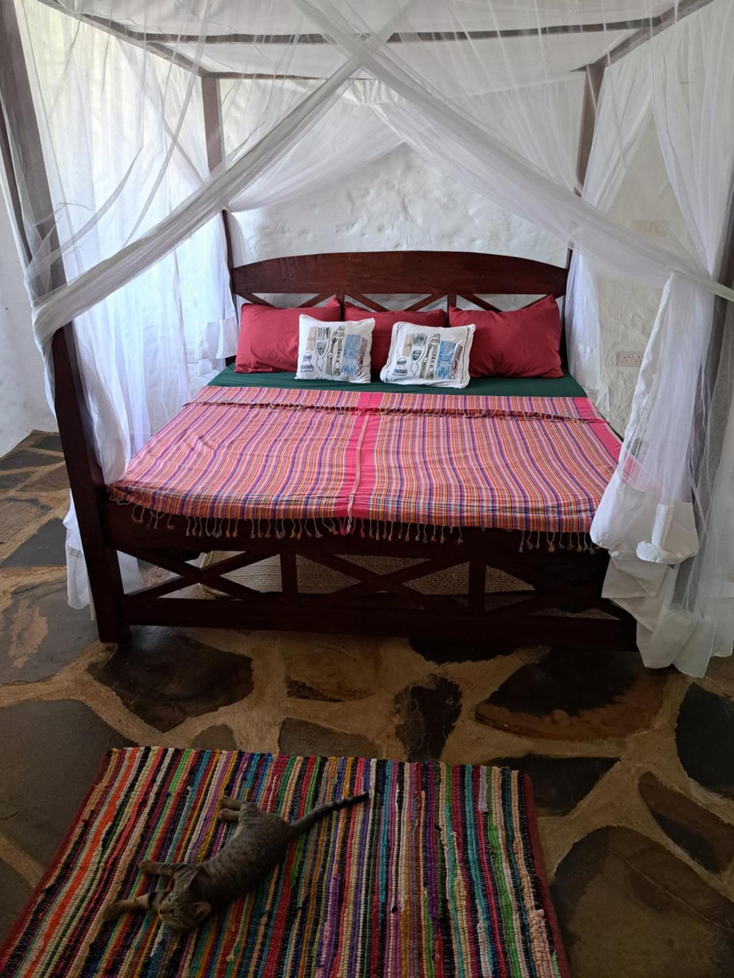 Bed and Breakfast Diani Yoga Barn à Ukunda Extérieur photo