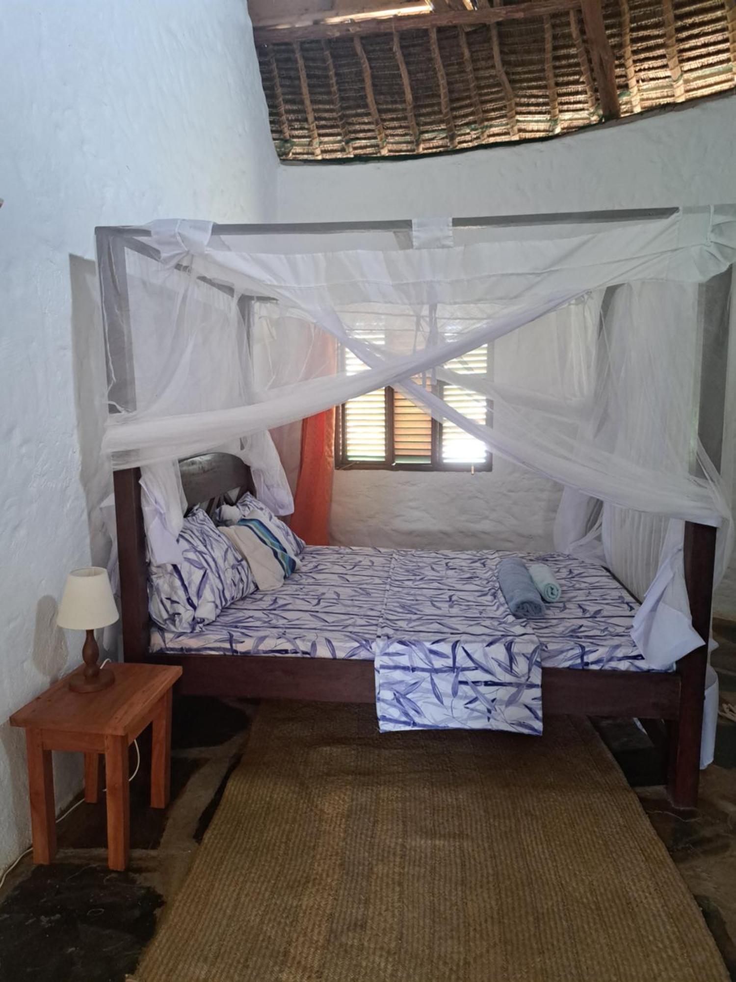Bed and Breakfast Diani Yoga Barn à Ukunda Chambre photo