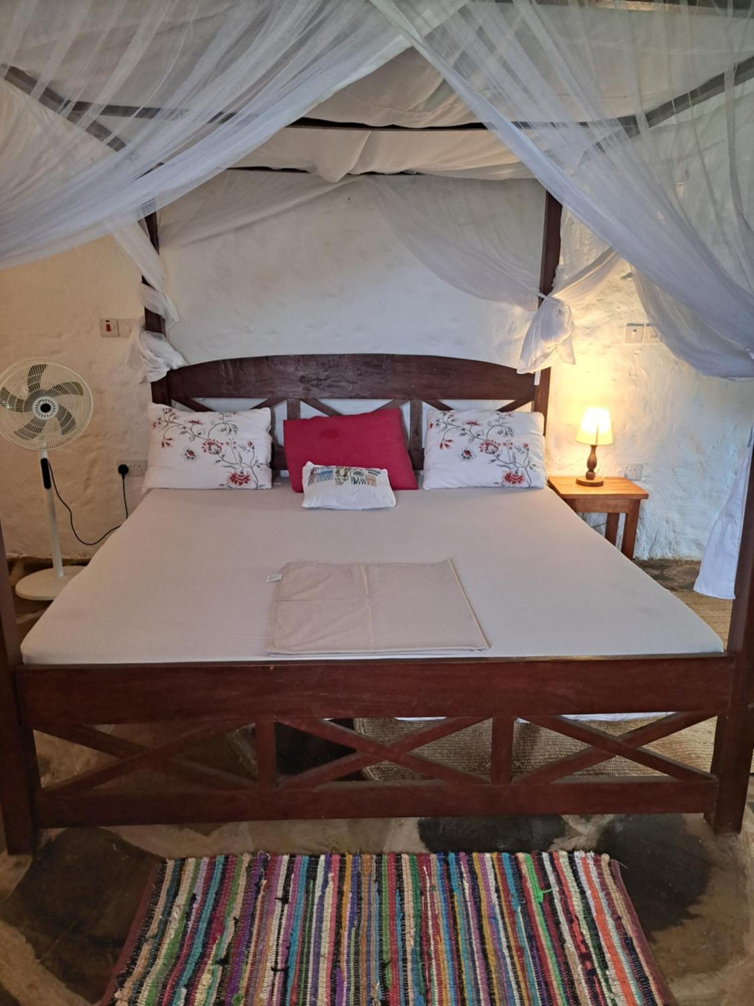 Bed and Breakfast Diani Yoga Barn à Ukunda Extérieur photo